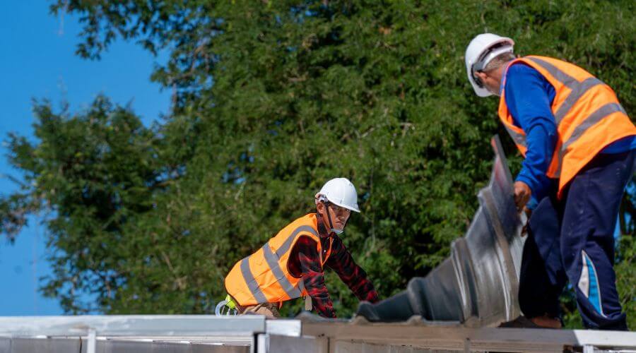 Roof maintenance in East Greenwich, RI